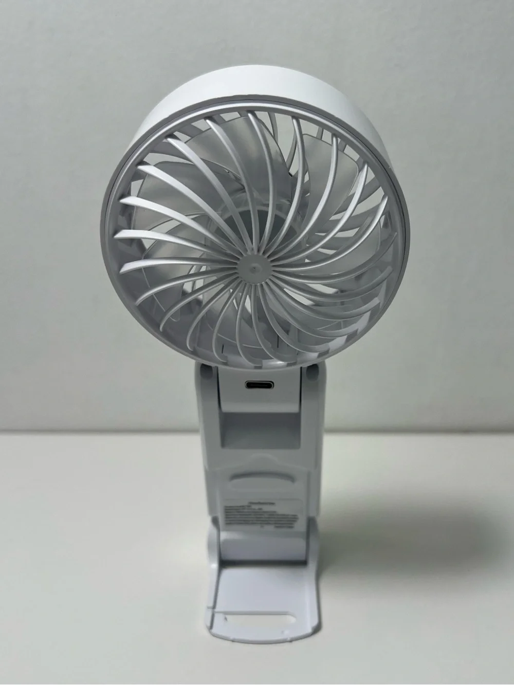 American Airlines Citi AAdvantage Rechargeable Portable Neck Handheld Mini Fan